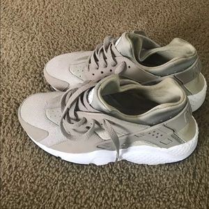 Nike Huaraches